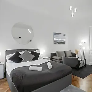 Apartment, Central, 2 Min To U1 Keplerplatz Вена
